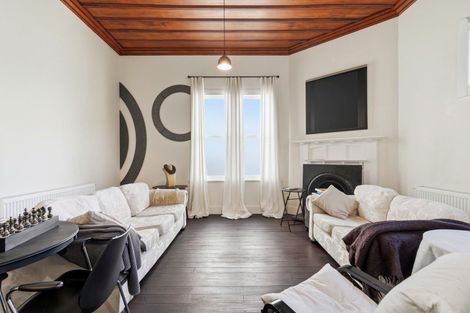 Photo of property in 85 Niblett Street, Whanganui, 4500