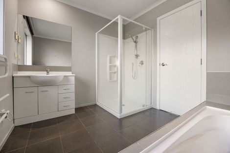 Photo of property in 59 Wiltshire Drive, Huntington, Hamilton, 3210