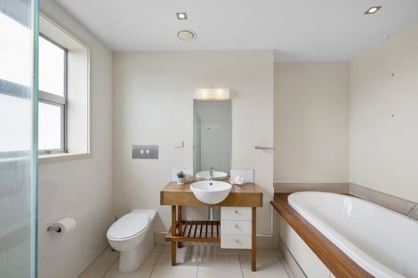 Photo of property in Quarterdeck, 12/4 Buller Street, New Plymouth, 4310