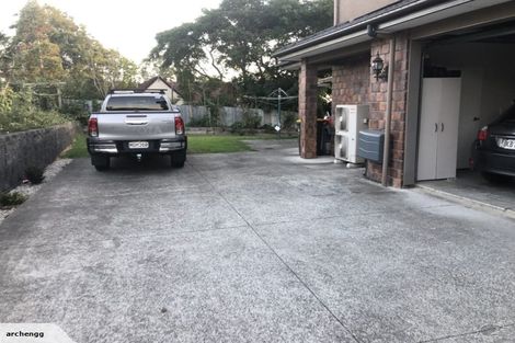 Photo of property in 131 Redoubt Road, Goodwood Heights, Auckland, 2105