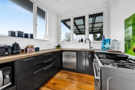 Photo of property in 31 Tayler Street, Eltham, 4322