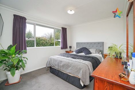 Photo of property in 10 Burns Street, Kew, Invercargill, 9812