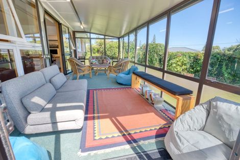 Photo of property in 37 Main South Road, Karoro, Greymouth, 7805