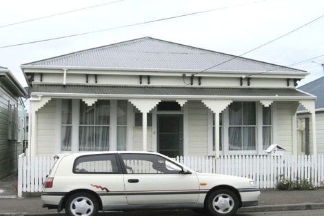 Photo of property in 5 Rhodes Street, Newtown, Wellington, 6021