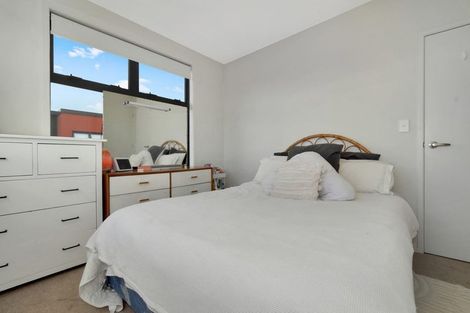 Photo of property in 17 Owens Place, Mount Maunganui, 3116