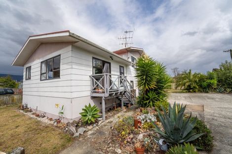 Photo of property in 2/117 Parkers Road, Tahunanui, Nelson, 7011