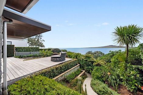 Photo of property in 58 Seacliffe Avenue, Belmont, Auckland, 0622