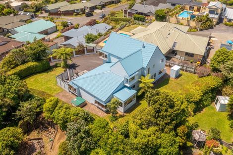 Photo of property in 12a Bronte Place, Whalers Gate, New Plymouth, 4310