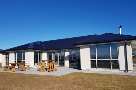 Photo of property in 19 Mistake Drive, Lake Tekapo, 7999