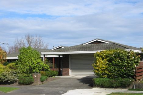 Photo of property in 8 Mana Place, Awapuni, Palmerston North, 4412