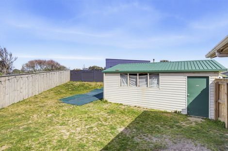 Photo of property in 16b Karaka Street, Otaki Beach, Otaki, 5512