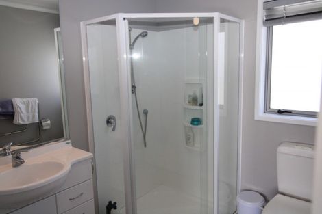 Photo of property in 126 Puka Crescent, Matarangi, Whitianga, 3592