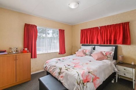 Photo of property in 43a Aquarius Drive, Kawaha Point, Rotorua, 3010