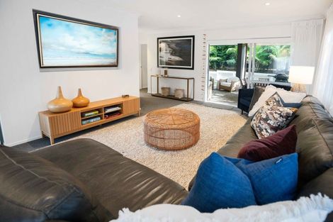 Photo of property in 4 Brandon Road, Manly, Whangaparaoa, 0930