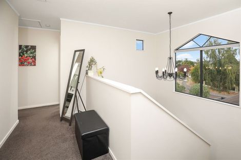 Photo of property in 35 Keswick Crescent, Huntington, Hamilton, 3210