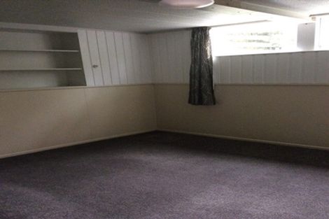 Photo of property in 13a Ribblesdale Road, Henderson, Auckland, 0612