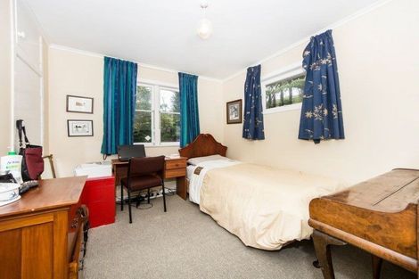 Photo of property in 96 Manuka Road, Bayview, Auckland, 0629