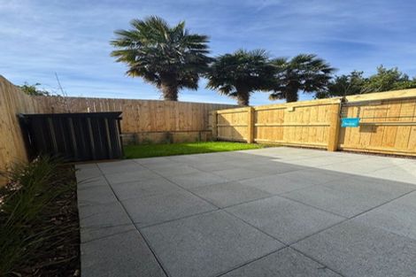 Photo of property in 2/25 Childs Avenue, Pukekohe, 2120