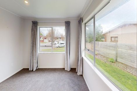 Photo of property in 3 Adams Place, Kelvin Grove, Palmerston North, 4414