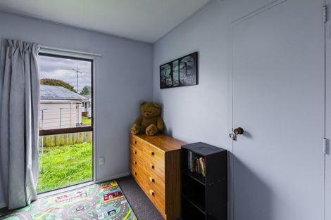Photo of property in 29 Charles Street, Takapau, 4203
