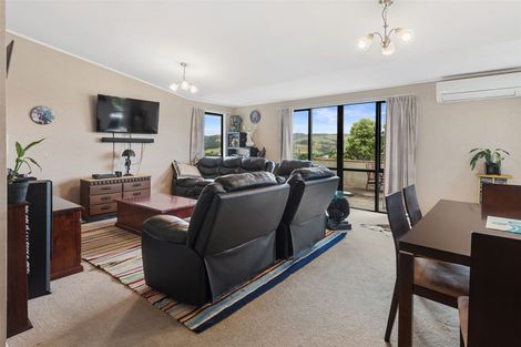 Photo of property in 34 View Road, Hikurangi, 0114