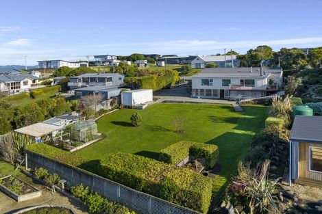 Photo of property in 17 Nasmyth Street, Kakanui, Oamaru, 9495