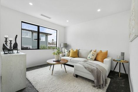 Photo of property in 12d Rewi Street, Torbay, Auckland, 0630