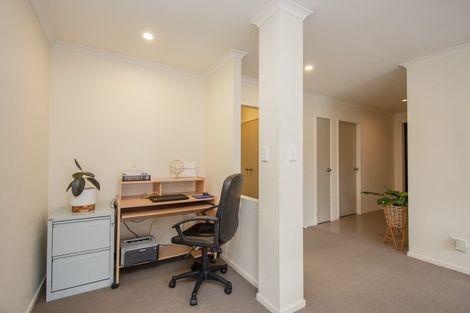 Photo of property in 8 Kinder Place, Ngongotaha, Rotorua, 3010