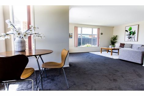 Photo of property in 2/18a Thistledown Place, Woolston, Christchurch, 8062