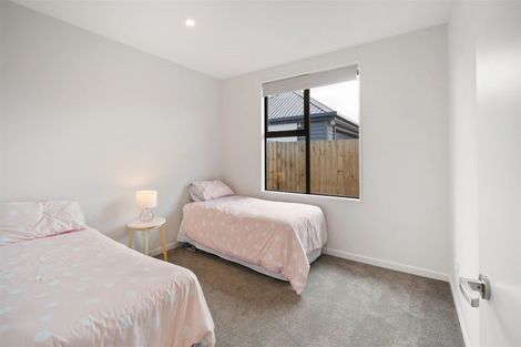 Photo of property in 10 Kingsbridge West, Burwood, Christchurch, 8083