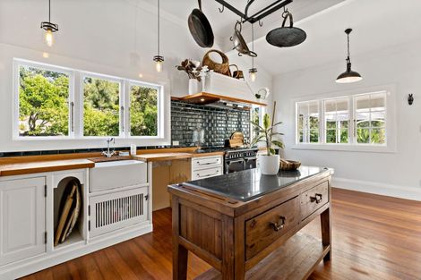 Photo of property in 1539 State Highway 16, Helensville, 0875