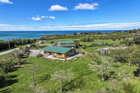 Photo of property in 6 Port Robinson Road, Domett, Cheviot, 7383