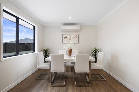 Photo of property in 4 Batham Drive, Mount Victoria, Wellington, 6011