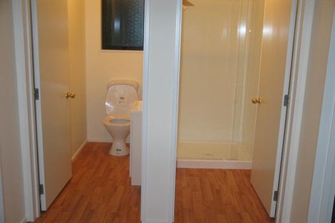 Photo of property in 17 Hillary Crescent, Upper Riccarton, Christchurch, 8041