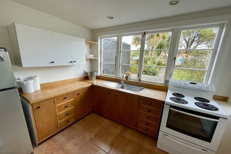 Photo of property in 12 Normanby Street, Newtown, Wellington, 6021