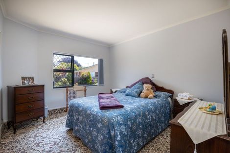 Photo of property in 81 Wallace Place, Westown, New Plymouth, 4310