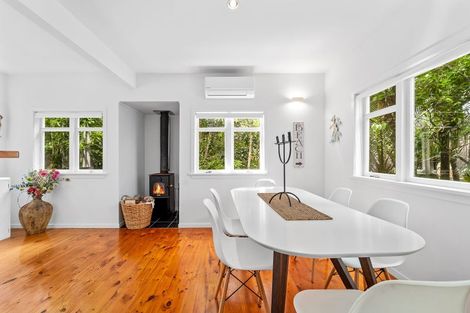 Photo of property in 62 Clinton Road, Tawharanui Peninsula, Matakana, 0986