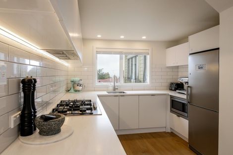 Photo of property in 114 Highgate, Roslyn, Dunedin, 9010