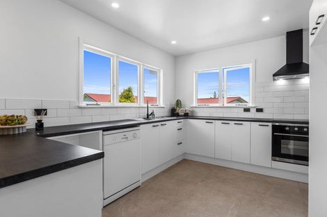 Photo of property in 20 Tainui Street, Onerahi, Whangarei, 0110