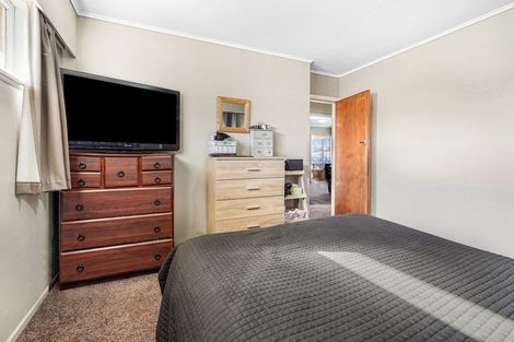 Photo of property in 24 Cotton Street, St Andrews, Hamilton, 3200