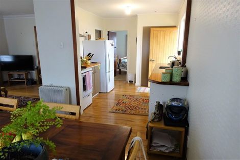 Photo of property in 809 Queen Sh25 Street, Thames, 3500