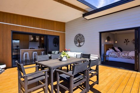 Photo of property in 69 Cyrus Street, Whalers Gate, New Plymouth, 4310