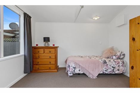 Photo of property in 324 Yaldhurst Road, Avonhead, Christchurch, 8042
