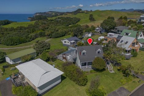 Photo of property in 441 Onemana Drive, Onemana, Whangamata, 3691