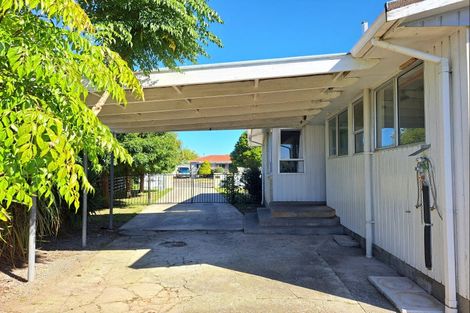 Photo of property in 14 Grenville Street, Levin, 5510