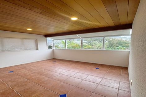 Photo of property in 129 Hobsonville Road, West Harbour, Auckland, 0618