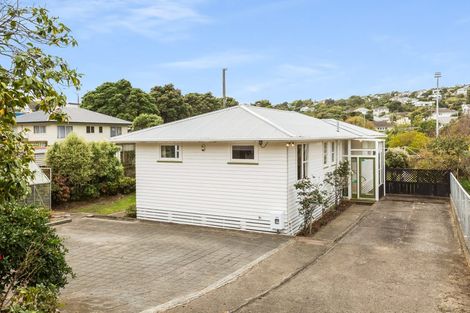 Photo of property in 73 Main Road, Titahi Bay, Porirua, 5022
