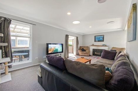 Photo of property in 60 Pandora Avenue, Sunnybrook, Rotorua, 3015