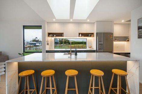 Photo of property in 1a Riverdale Place, Amberley, 7410