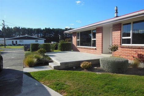 Photo of property in 31 Queen Street, Pareora, 7912